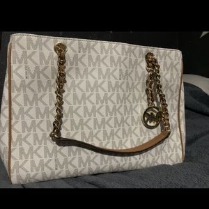 Michael Kors Purse and matching wallet
